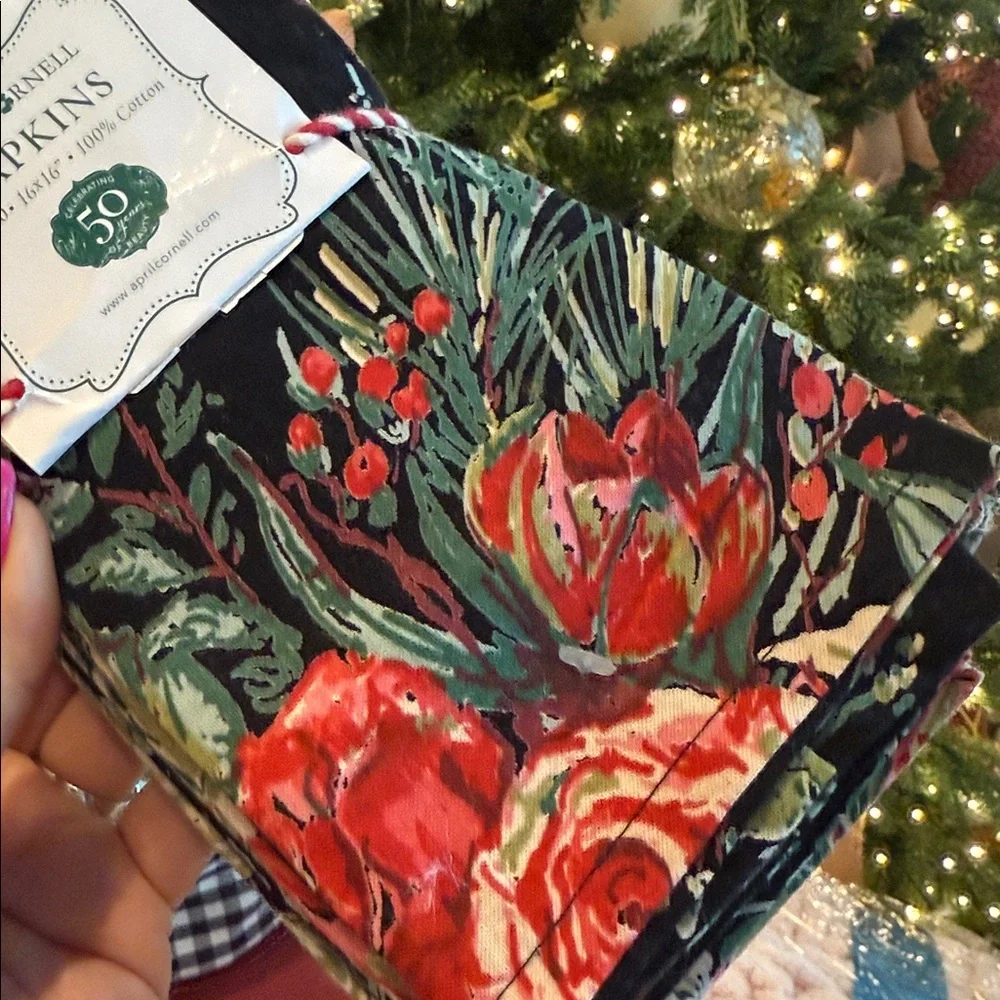April Cornell dinner napkins set of 10 black with red floral